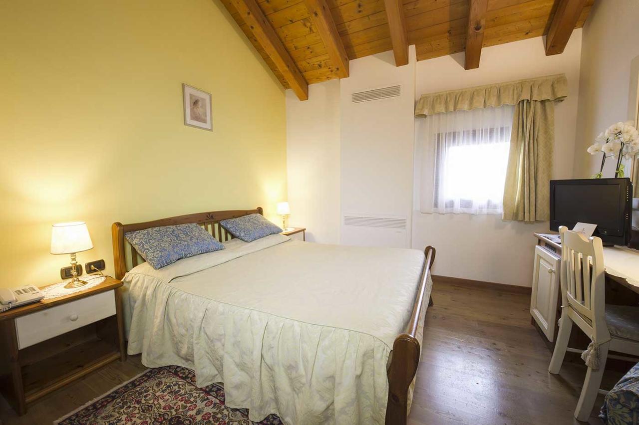 Osteria Alla Pasina Dosson Kültér fotó