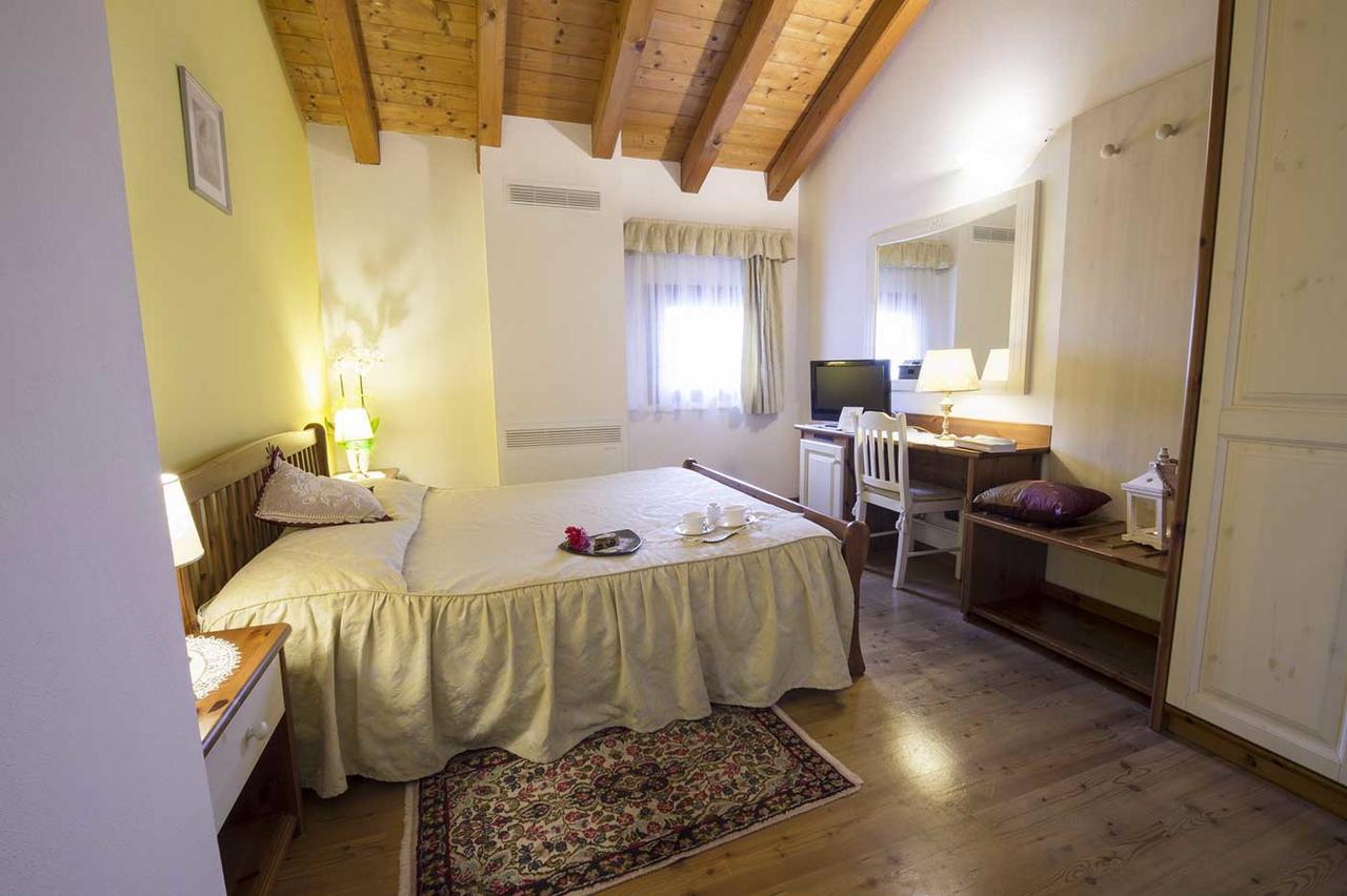 Osteria Alla Pasina Dosson Kültér fotó